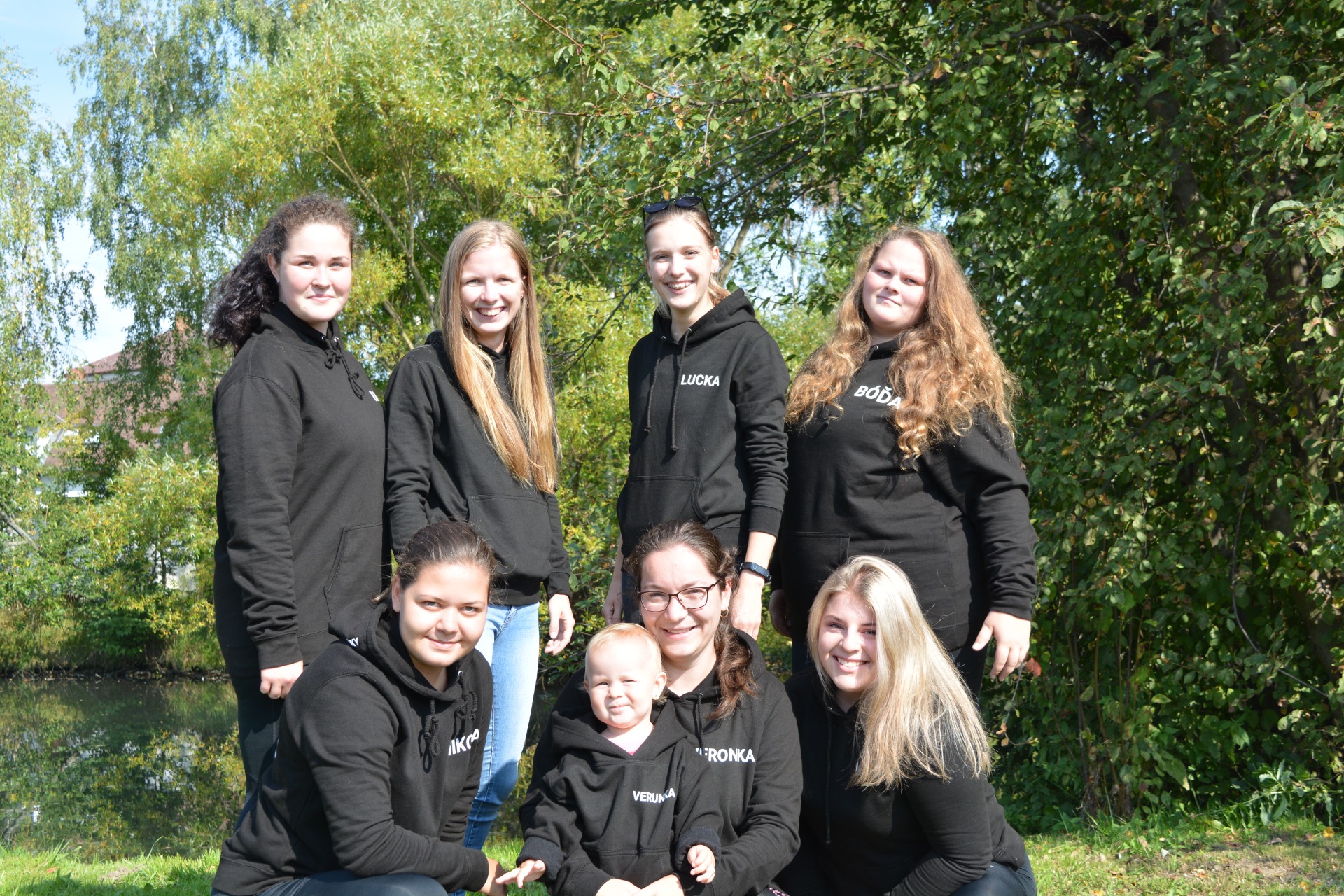 Zato soutěžní družstvo žen... :-) Toto je sestava z ročníku 2021